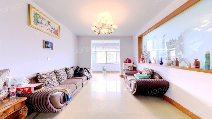 浦兴街240号二手房实景图