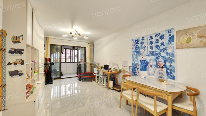 紫荆名都沁园二手房实景图