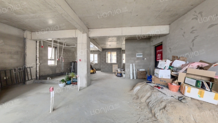 名仕华庭二手房实景图