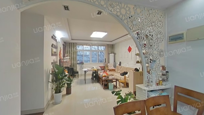 警仕小区二手房实景图