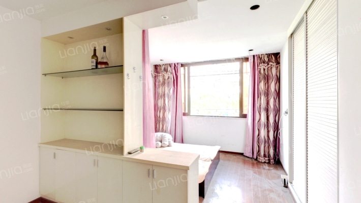 安康路157弄二手房实景图