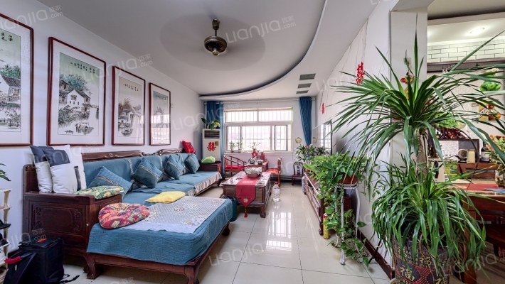 沁园小区二手房实景图