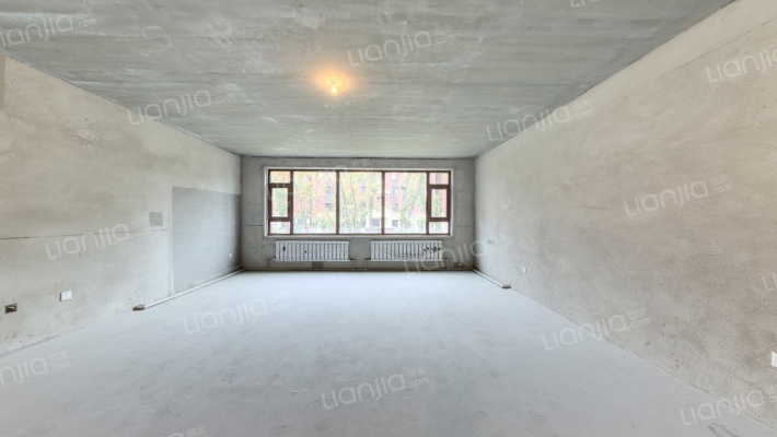 天安华府二手房实景图