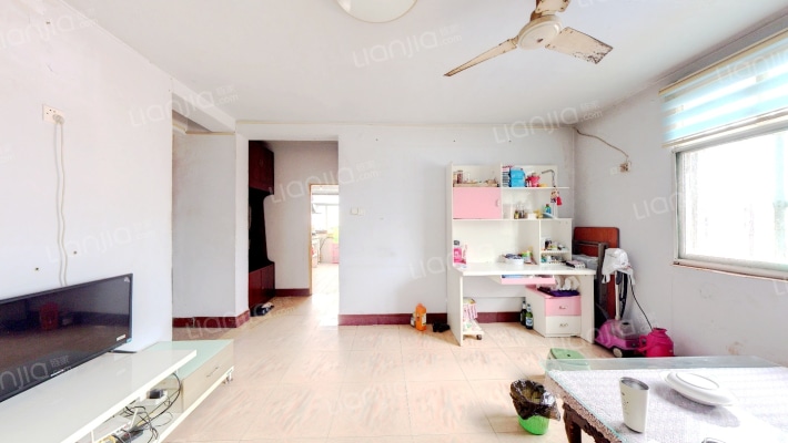 青山小区二手房实景图