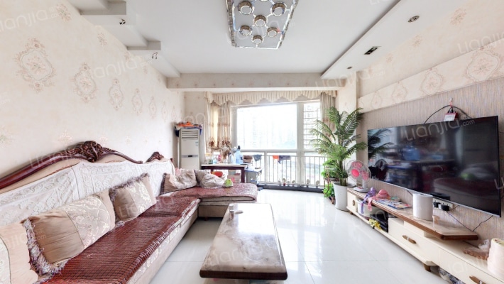 彩色奥邻二手房实景图