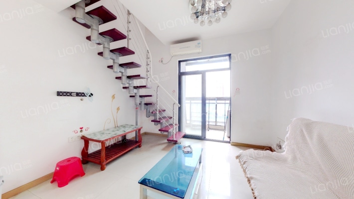 青山世纪坊二手房实景图