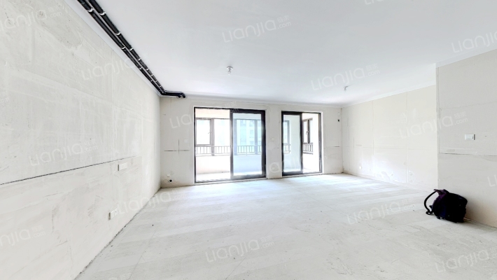 龙湖龙誉城西区二手房实景图