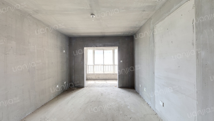 龙发龙泊湾二手房实景图