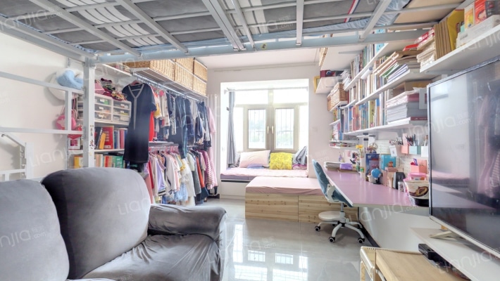 半壁店六建宿舍二手房实景图