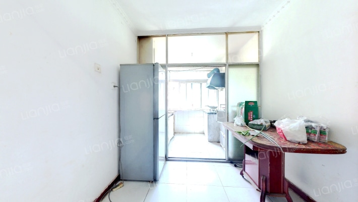 育才小区二手房实景图