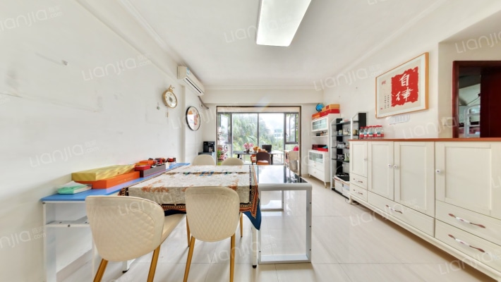 柏斯观海台1号二手房实景图