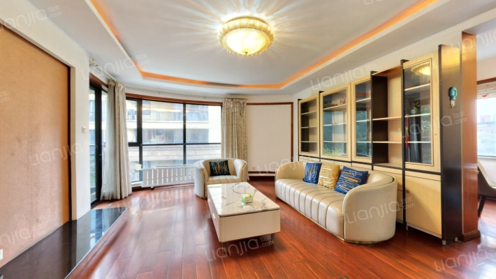 春江花月二手房实景图