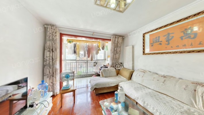 聚博苑小区二手房实景图
