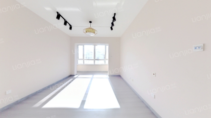 兰园二手房实景图