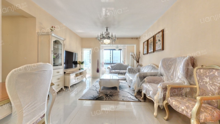 保利锦湖林语南区二手房实景图