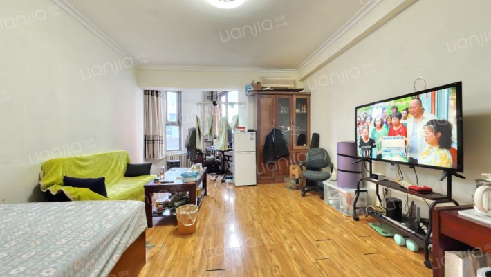 长阳金桥国际酒店公寓二手房实景图