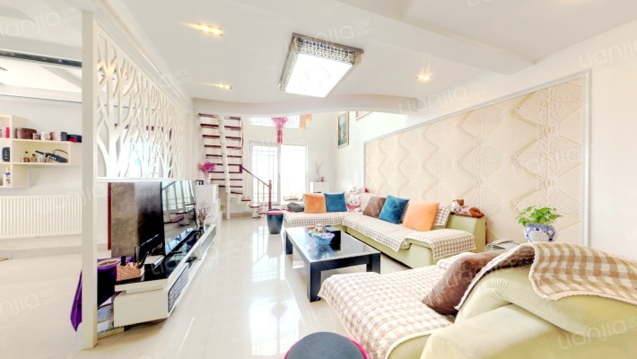 海润名都二手房实景图