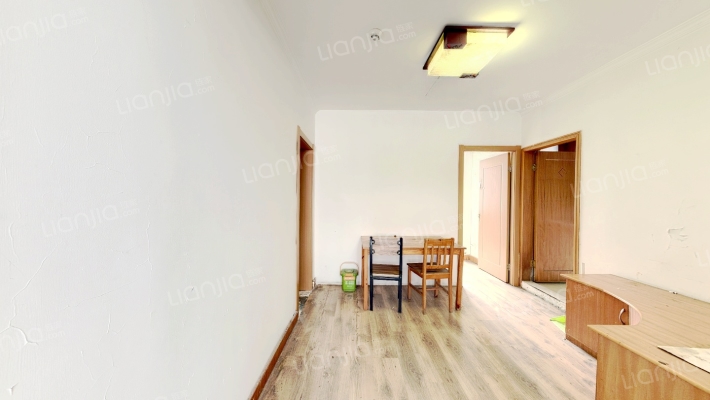 沿山河新村二手房实景图