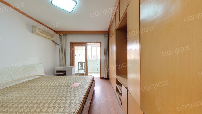 东山步行街二手房实景图