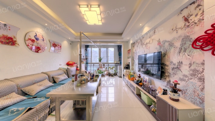 中央美域二手房实景图