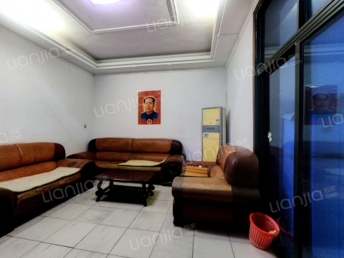 整租·藕塘坡社区 4室2厅 南