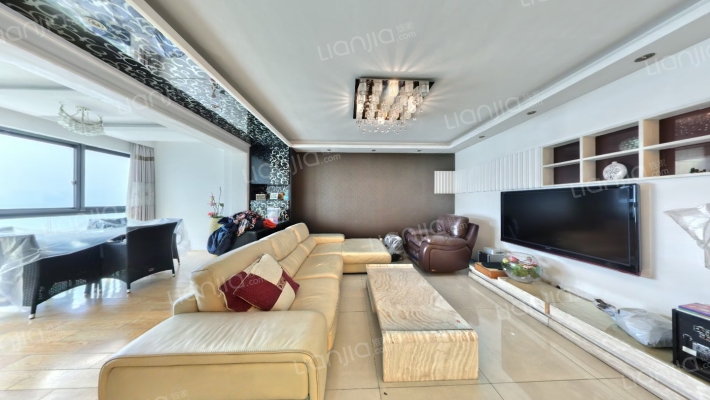 水印城二手房实景图