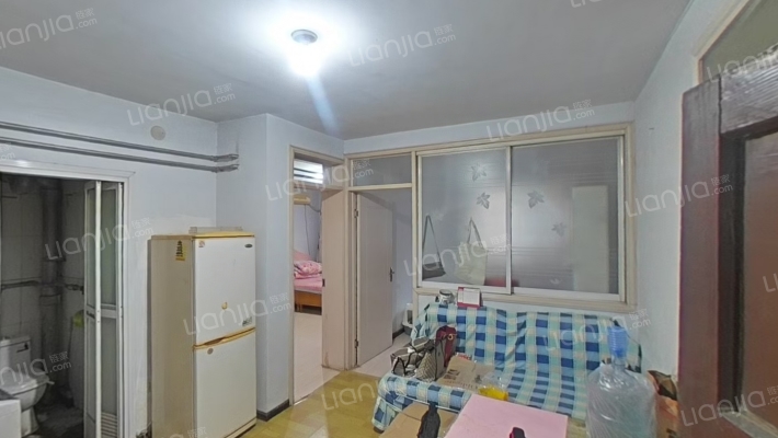 陵青胡同4号院二手房实景图