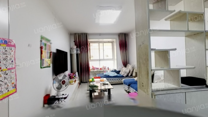 天鹅堡二手房实景图