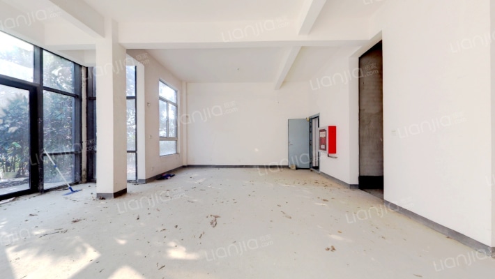 双银国际金融城二手房实景图