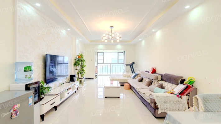 华飞名盛世界二手房实景图