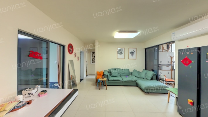 中国铁建国际城二手房实景图