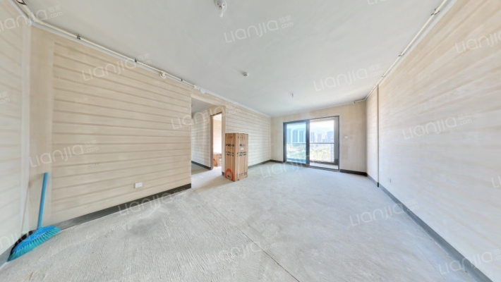 建发天悦云庐二手房实景图