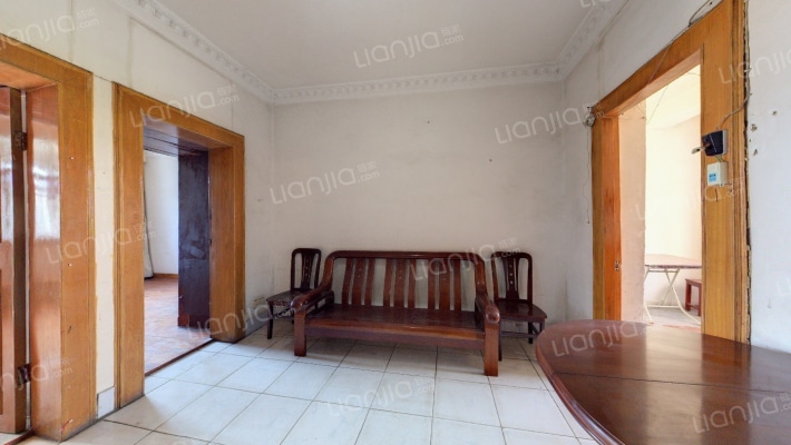 七里庙供电局宿舍二手房实景图