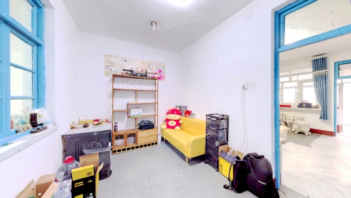 天昊巾被厂宿舍二手房实景图