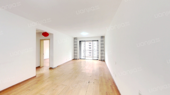 绿地二期巴赫公馆二手房实景图