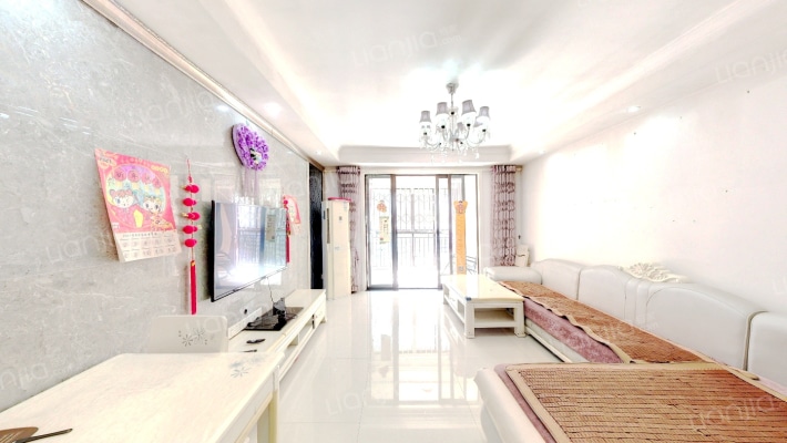 绿都丹石街区二手房实景图