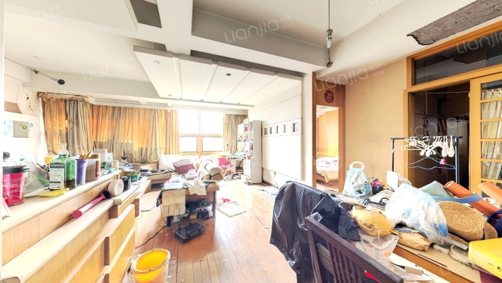 邹容广场二手房实景图
