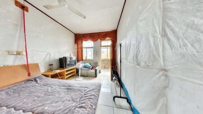 啤酒厂小区二手房实景图