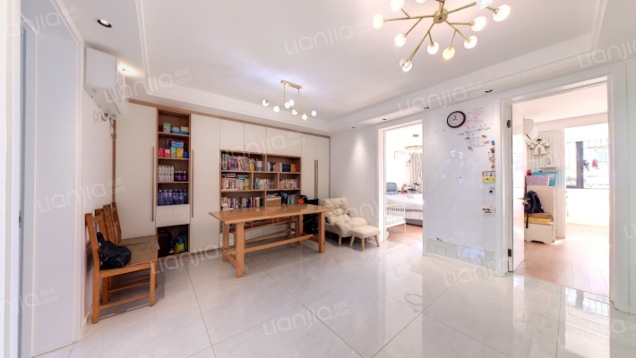 淞滨路765弄二手房实景图