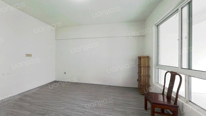豪康锦苑二手房实景图