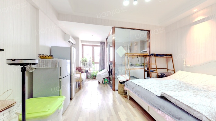 感恩时代广场二手房实景图