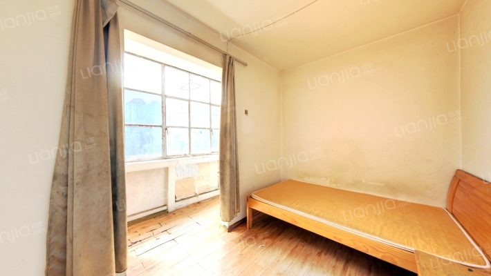 青年路355号二手房实景图