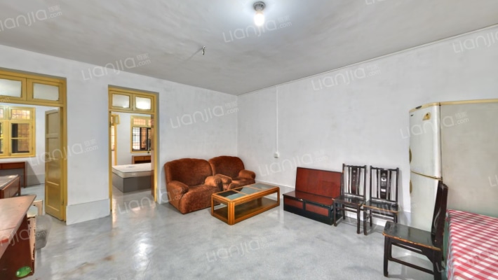 东风二村社区煤炭宿舍二手房实景图