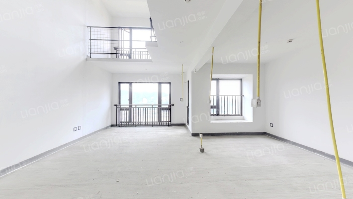 建发央著二手房实景图