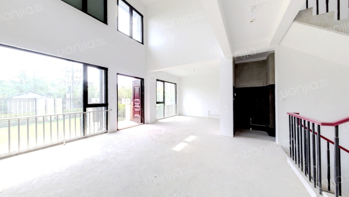 万濠瑜园二手房实景图