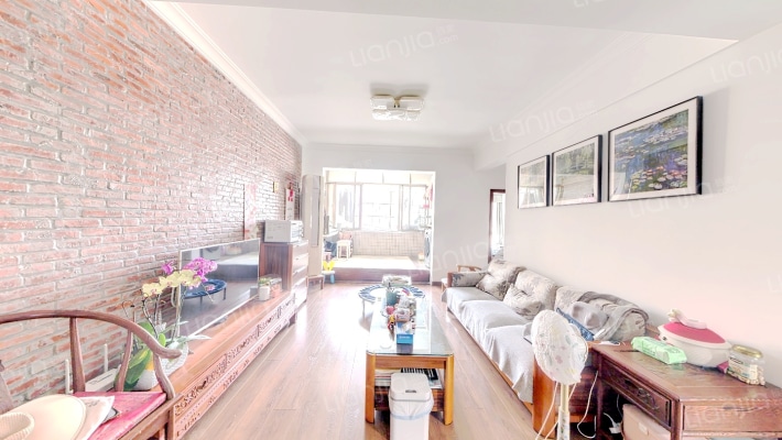 中锴金城花园二手房实景图