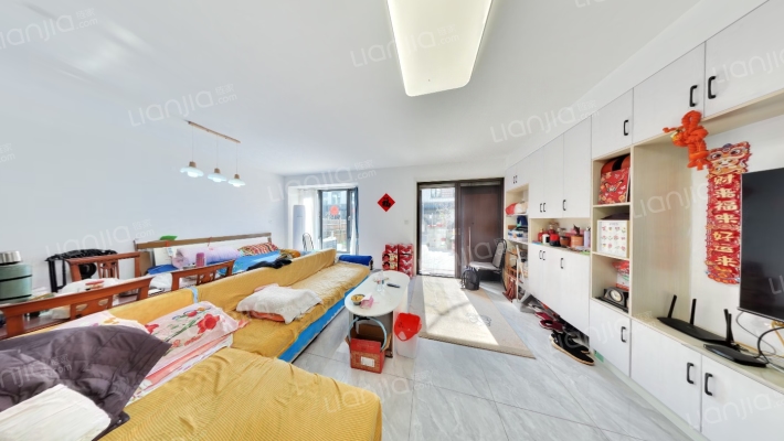 水月周庄二手房实景图