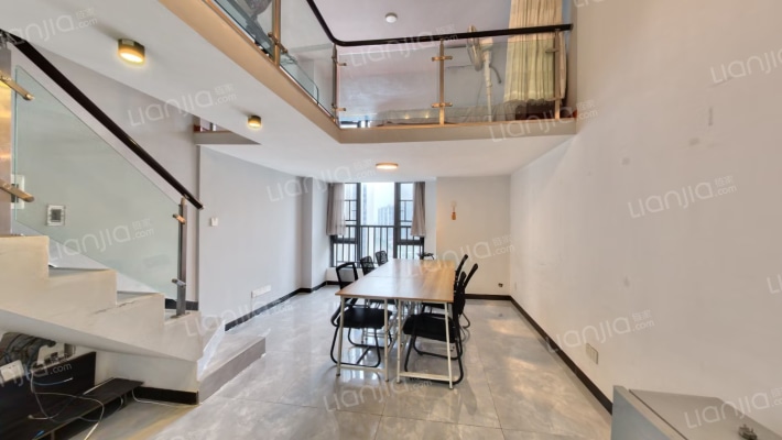 嘉宇银杉二手房实景图