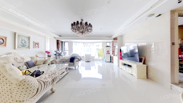 泉韵海景苑二手房实景图