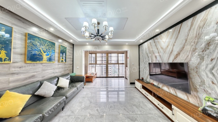 海悦华府二手房实景图